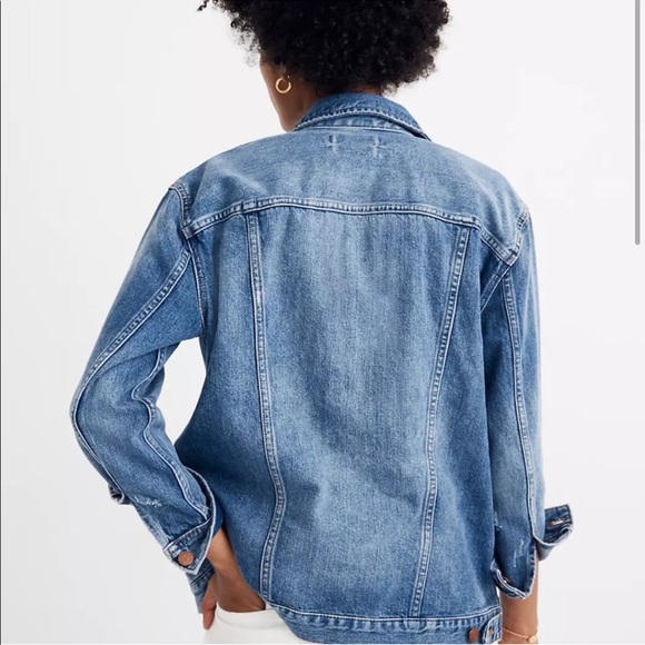 NWT MADEWELL • oversized The jean jacket in medford wash - Picture 8 of 16